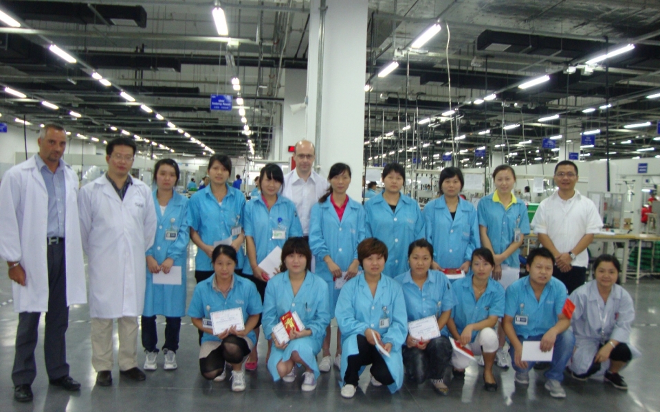 霞飞诺眼镜工业(苏州)有限公司